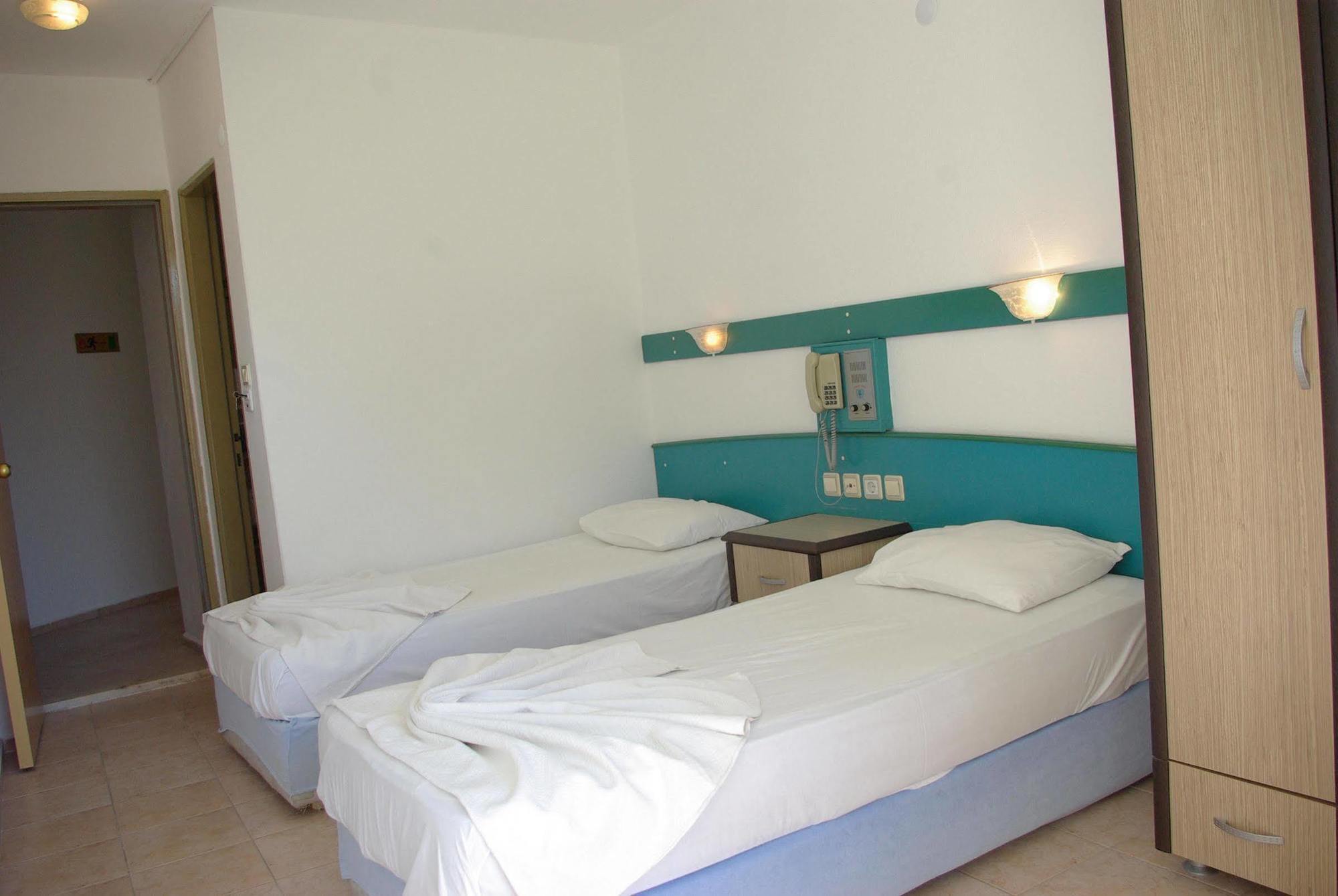 Zeybek Hotel Турунч Екстер'єр фото